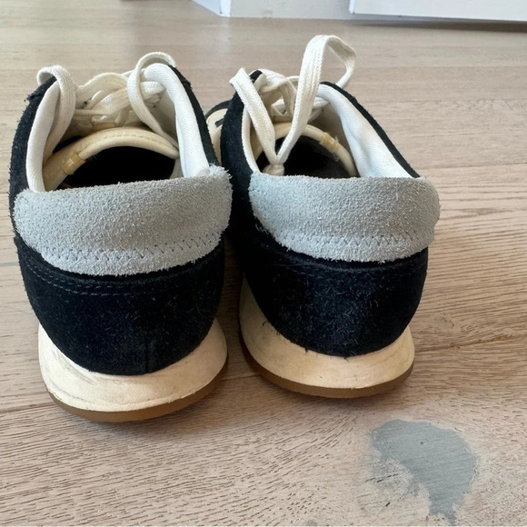 Everlane Tread Runner sneaker size 7 - Picture 8 of 13